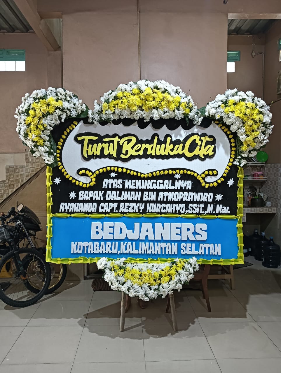 Papan bunga Rizz Florist